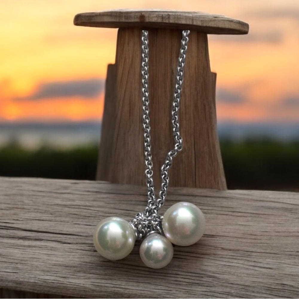Majorica Three pearl and silver necklace.